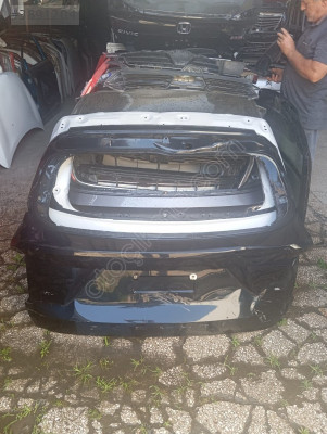 Kia sorento bagaj kapağı
