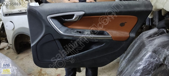 VOLVO S60 SAĞ ÖN KAPI DÖŞEMESİ SÖKME ORİJİNAL 2011-14