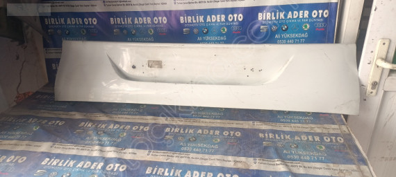 Renault Clio 4 arka bagaj kapağı