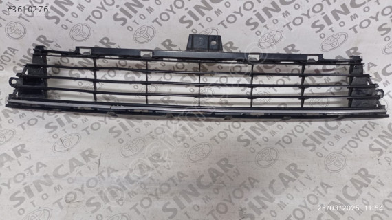 2016-2018 Toyota Auris Ön Tampon Izgarası Çıkma - 53112-02670