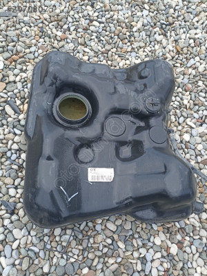 Honda Civic Benzin deposu yakıt deposu