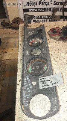 OPEL REKORD 1967-1971 1.7 BENZİNLİ KİLOMETRE SAATİ
