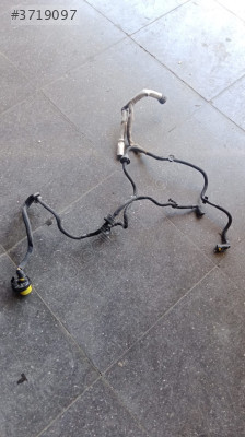 Renault Clio4 0.9 TCE benzin borusu komple orijinal