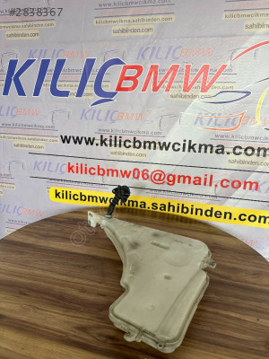 BMW 418 420 428 ÇIKMA CAM SU BİDONU