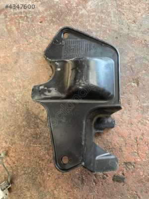 2010 AUDİ A3 DİREKSİYON MAFSALI KAPLAMASI 1K1863129B