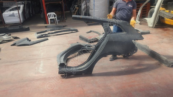 RENAULT MEGANE 3 STW SOL ARKA CAMURLUK SEFALILAR OTO CIKMA