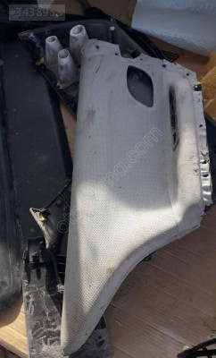 Renault Laguna 2 sol arka kapı döşemesi