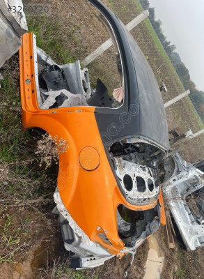 Mazda RX8 sol arka çamurluk orijinal