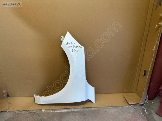 Focus beyaz boyasız sol ön çamurluk 2018-2023