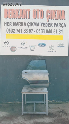 Ford Taunus yeni model sağ arka kapı dolu