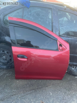 Dacia sandero stepway sağ ön kapı orijinal