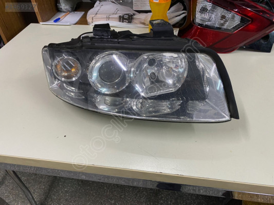 AUDİ A4 XENON SAĞ SOL FAR DOLU ORJİNAL ÇIKMA