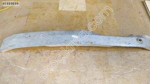 Mercedes A serisi ön tampon demiri 2014-2017 model