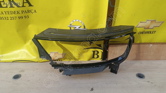 OPEL MOKKA B SOL FAR ÇERÇEVESİ ÇIKMA ORJİNAL YEDEK PARÇA