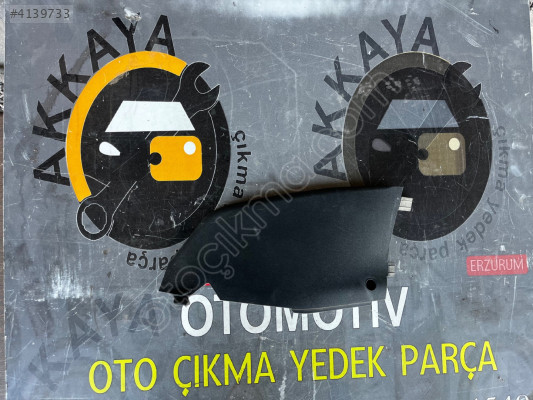 Peugeot 2008 Orta Konsol Sağ Yan Kaplaması Orjinal Çıkma