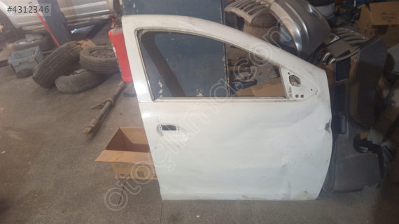 RENAULT CLİO SEMBOL SAĞ ÖN KAPI