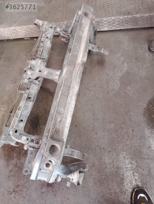 VOLKSWAGEN GOLF 7 TAMPON DEMİRİ ORİJİNAL ÇIKMA