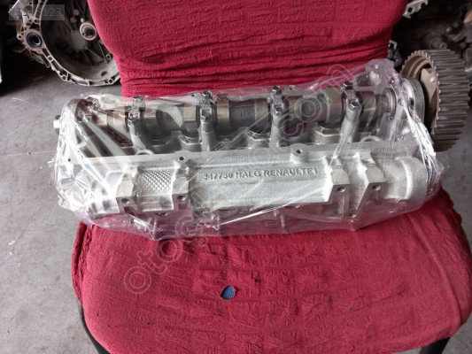 Renault megane 2 1.5 silindir kapak