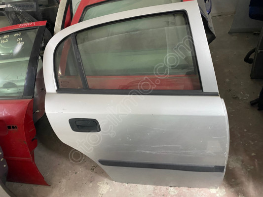 OPEL ASTRA G SAĞ ARKA KAPI GRİ HATASIZ