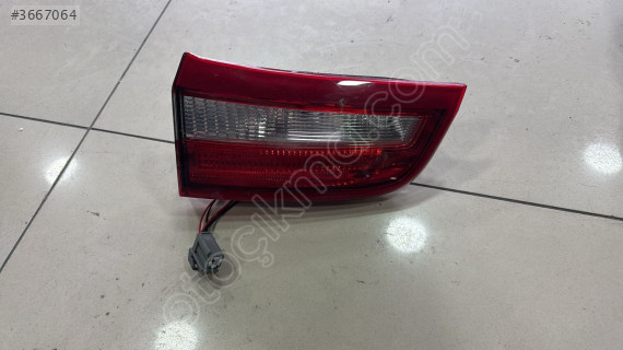 VOLVO S60 2011-2018 SAĞ İÇ STOP 30796272