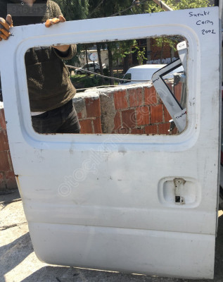 Suzuki Carry 1998-2003 Çıkma Sağ Sürgülü Kapı