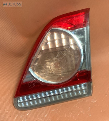 toyota coralla sağ iç stop