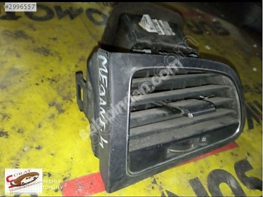 RENAULT MEGANE 4 KALORİFER ÜFLEME IZGARASI ORİJİNAL ÇIKMA