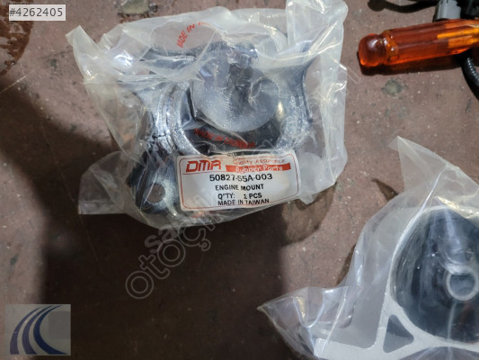 HONDA CIVIC 2004 YENİ YAN SANAYİ MOTOR KULAĞI