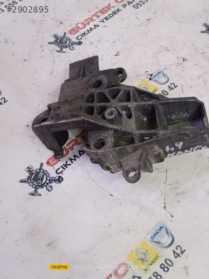 Renault Kangoo 1.9 üst motor kulağı orijinal çıkma yedek parça