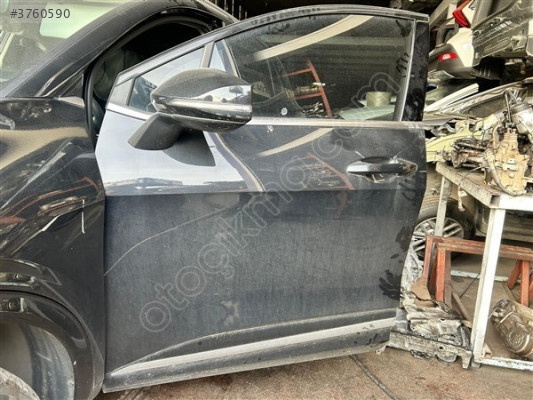 2023 Kia Sportage Sol Ön Kapı