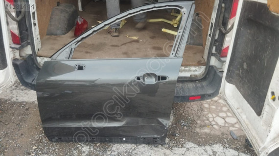 2019-25 VOLVO XC60 SOL ÖN KAPI ORJİNAL ÇIKMA