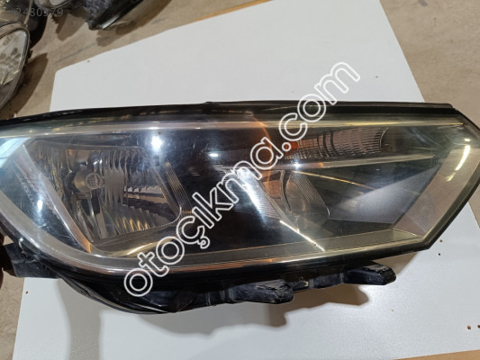 Passat B8 Sağ Ön Far 3G1941006
