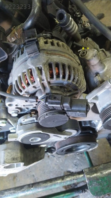 Audi a3 Passat B6 2.0 şarj dinamosu çıkma