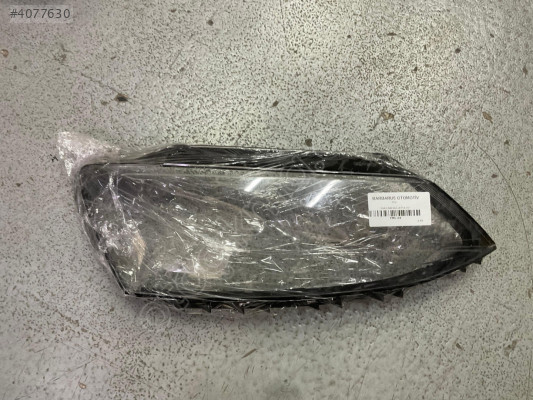 VW JETTA 11- SAĞ FAR CAMI