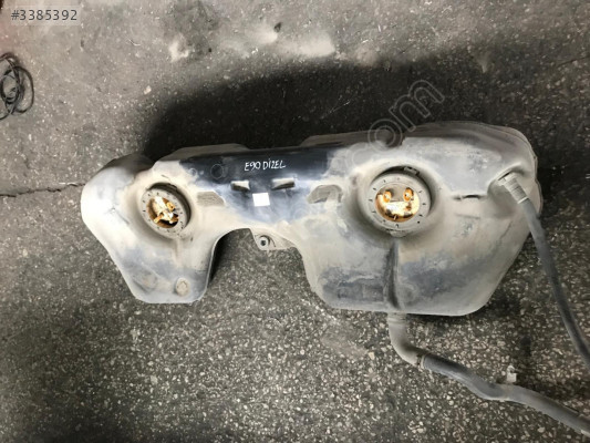 BMW E90 DİZEL YAKIT DEPOSU KOMPLE