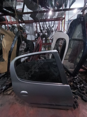 PEUGEOT 206 SAĞ ARKA KAPI ORJİNAL ÇIKMA PEJO