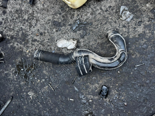 RENAULT TRAFİC TURBO BORUSU KONUK OTO