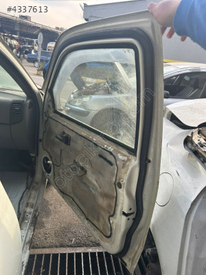 ISUZU D-MAX SAĞ ÖN KAPI EURO 3
