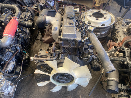 MİTSUBİSHİ CANTER FE 711 ÇIKMA ORJİNAL MOTOR