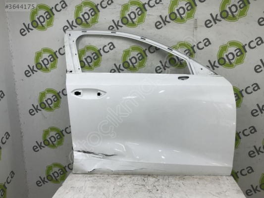 AUDI A3 2020 2024 SAĞ ÖN KAPI 8Y0831052