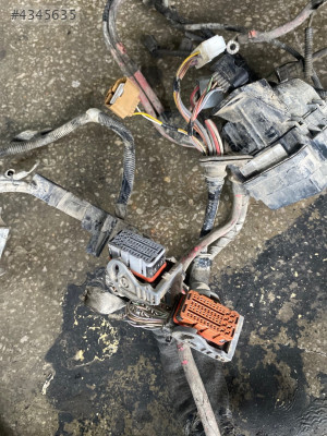 RENULT FLUENCE 1.5 DİZEL MOTOR İÇ TESİSATI