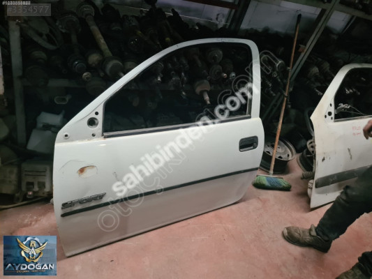 OTO CEM'DEN ÇIKMA OPEL CORSA B SPORT SOL KAPI