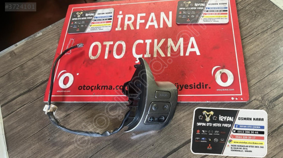 Toyota Coralla Direksiyon Düğmesi