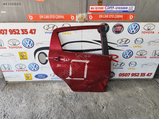 TOYOTA YARİS SAĞ ARKA KAPI ÇIKMA ORJİNAL 2012-2018