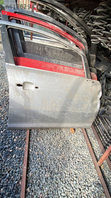 OPEL CORSA D SAĞ ÖN KAPI HATALI.OTO ERKAN ÜNYE