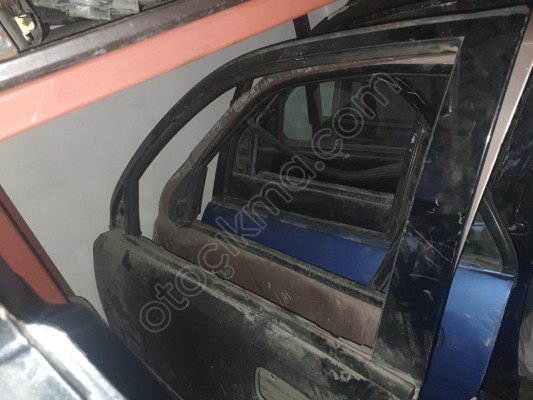NISSAN X-TRAIL SOL ÖN KAPI ORJINAL ÇIKMA HATASIZ