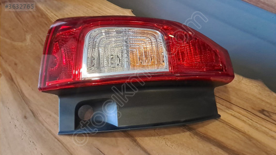 DACİA LOGAN SOL ARKA STOP LAMBASI 265551978R