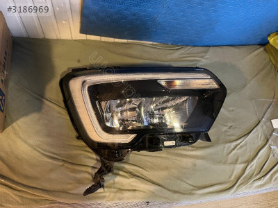 RENAULT MASTER 4 SAĞ ÖN FAR