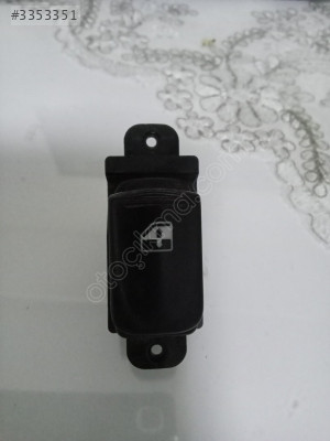 HYUNDAI İ20 H100 Ön Cam Açma Kapama Düğmesi 202005491