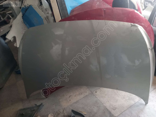 Hyundai Accent blue kaput çıkma